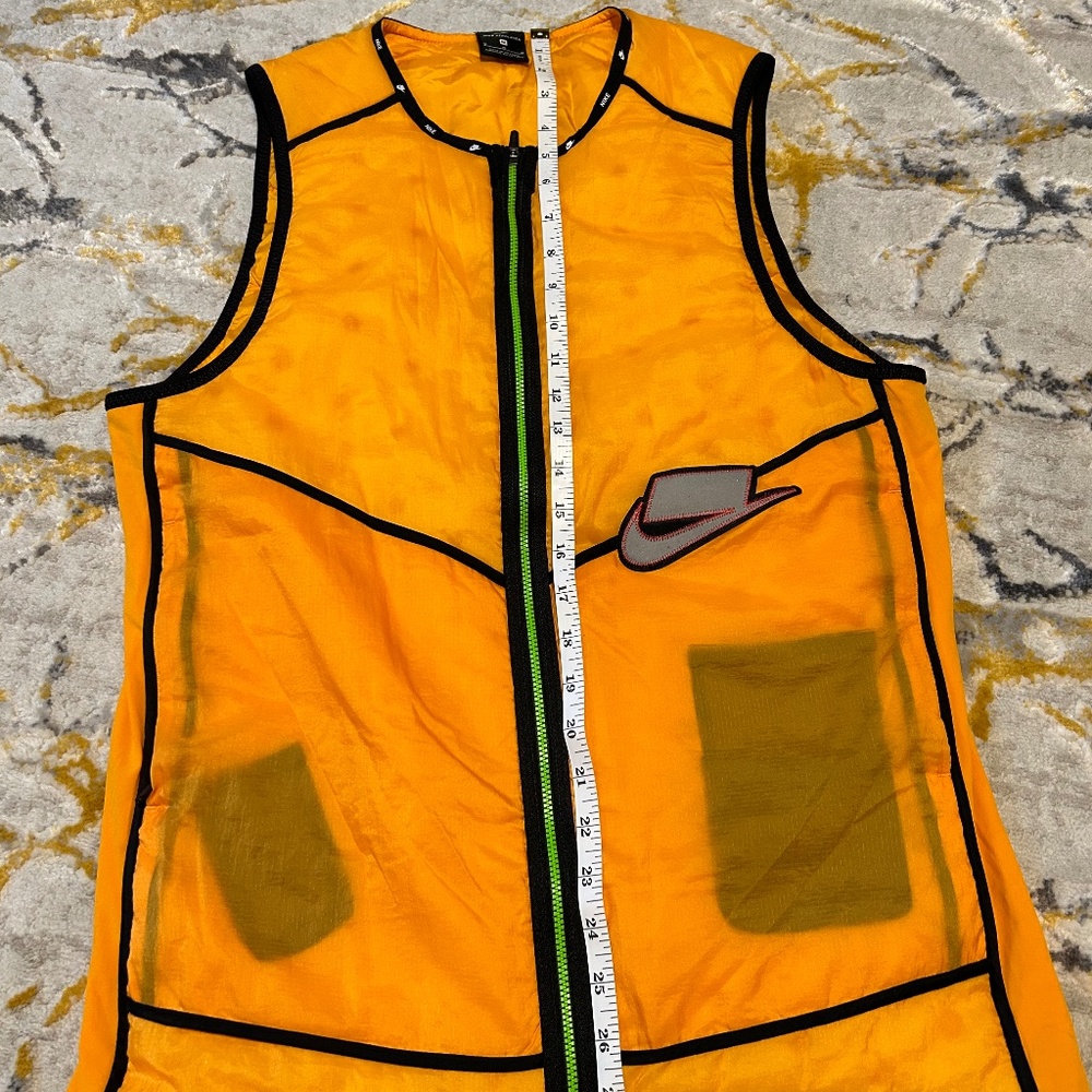 Nike wild run aerolayer gilet thermore reflective vest man